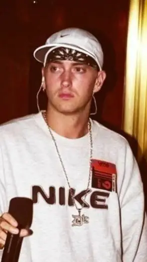 Talkie AI - Chat with EMINEM <3