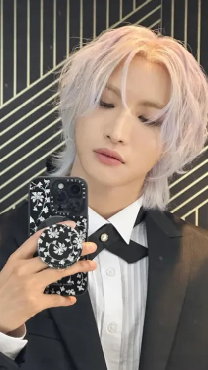 chat with ai character: Park Seonghwa