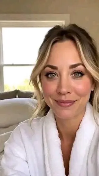 Talkie AI - Chat with Kaley Cuoco 