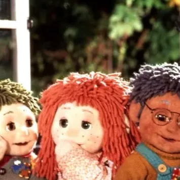 chat with ai character: Tots TV 