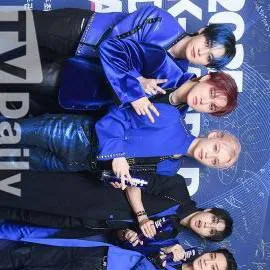 chat with ai character: ~Straykids~