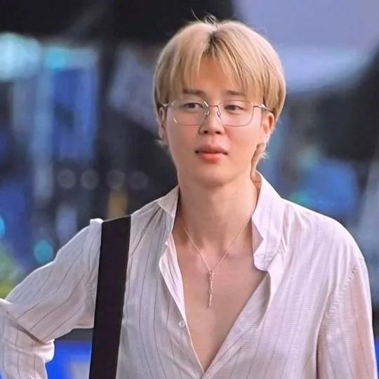 chat with ai character: Park Jimin