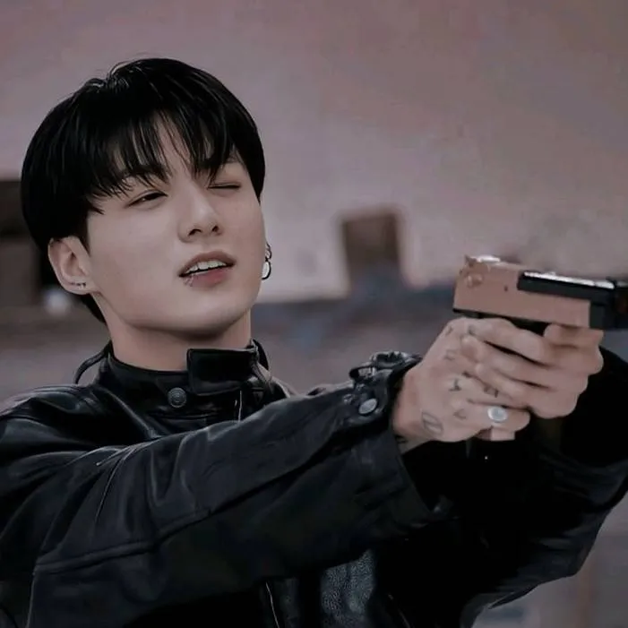 chat with ai character: Jungkook 