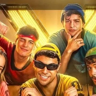 chat with ai character: FAZ O X 