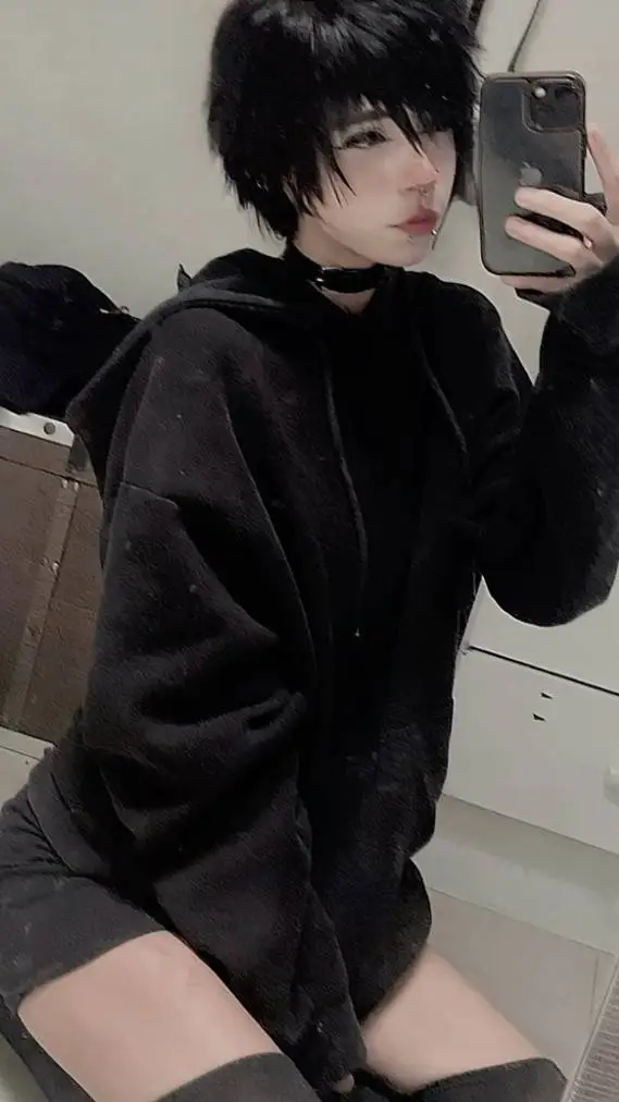 ai character: Iván 💗😺 background