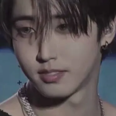 chat with ai character: HAN JISUNG 