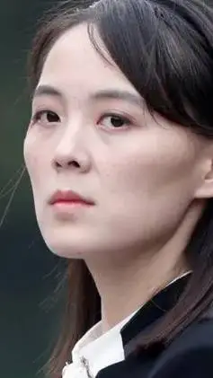 ai character: mama background