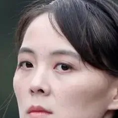 chat with ai character: mama