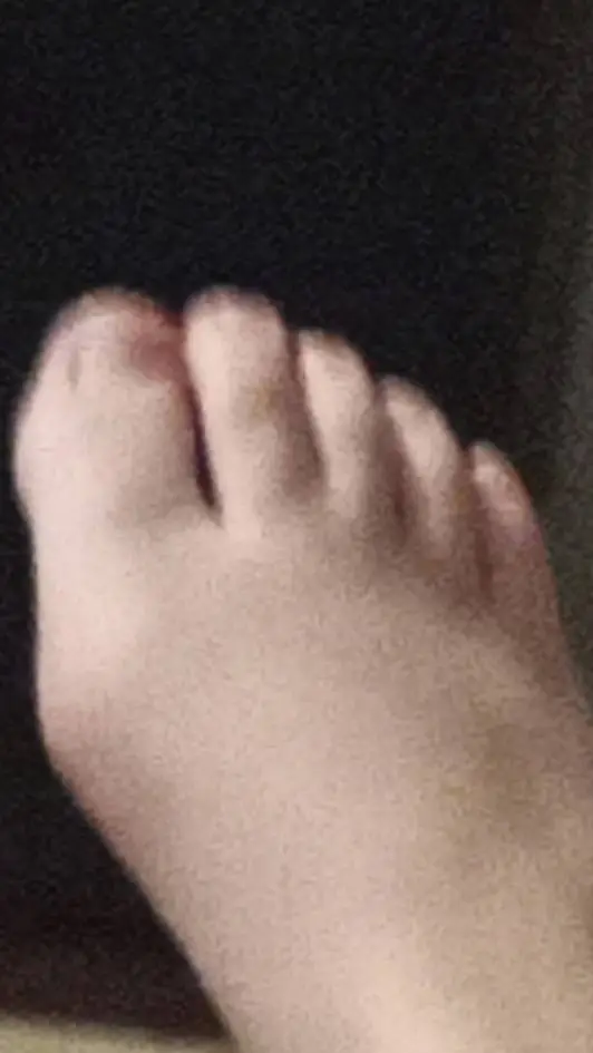 ai character: feet background