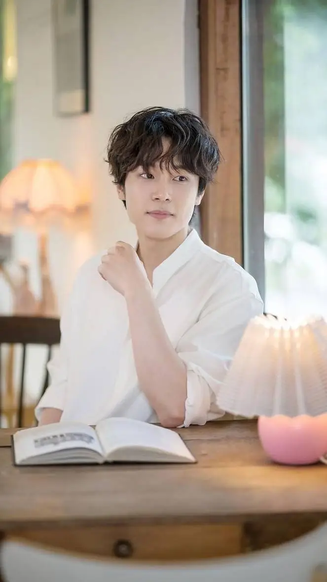 Talkie AI - Chat with Um Jae-il