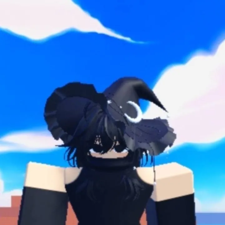 chat with ai character: Luz Maria 