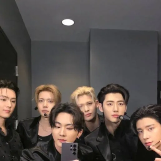 chat with ai character: Heeseung