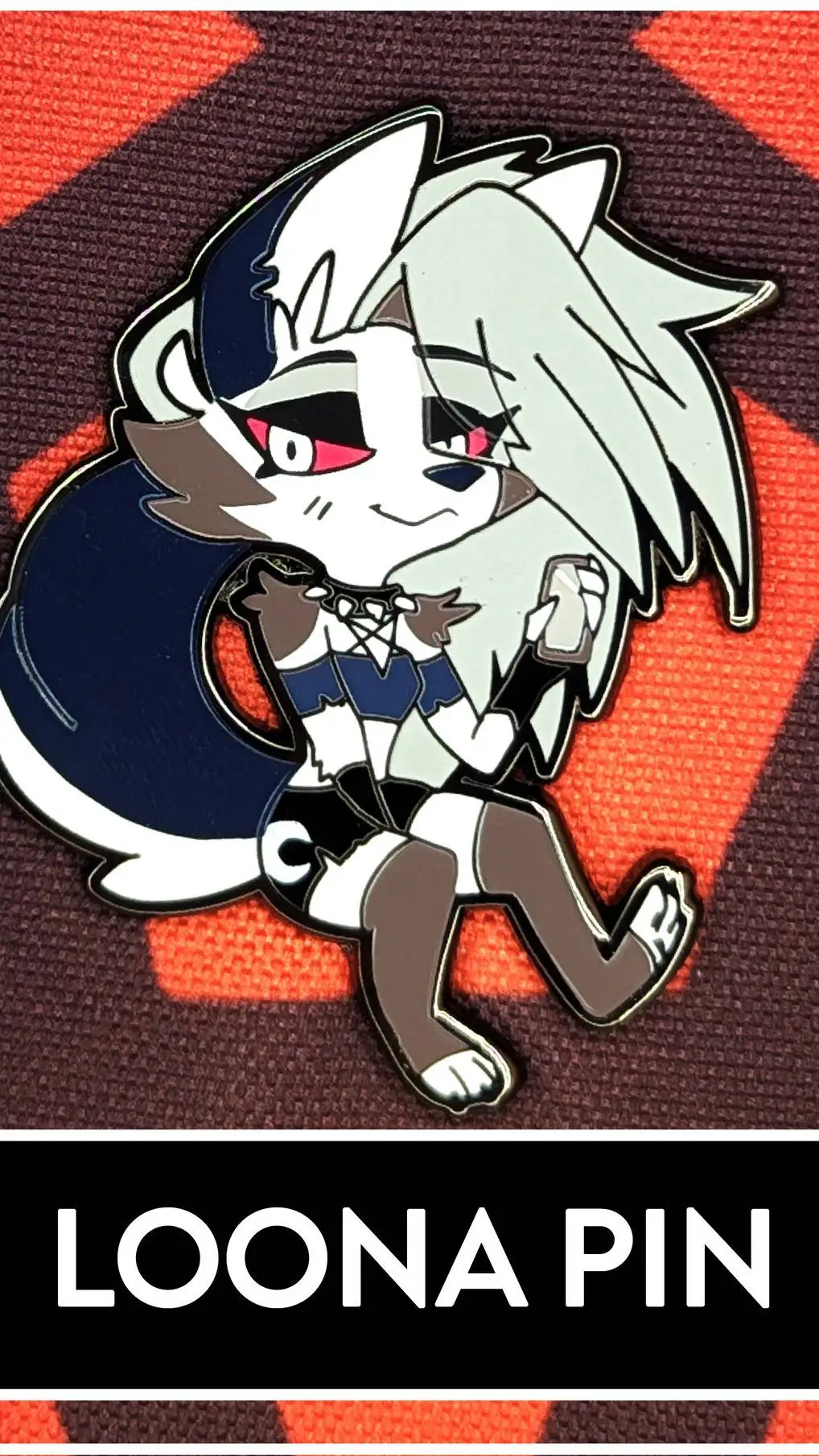 ai character: LOONA- background