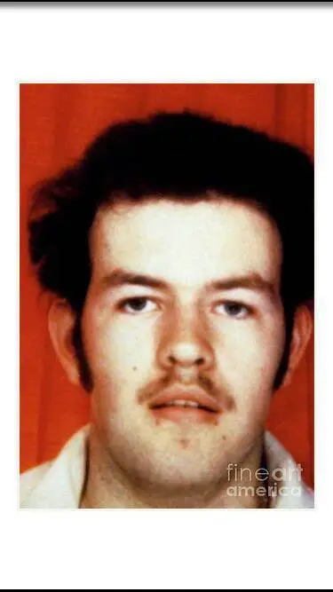 ai character: Colin  background