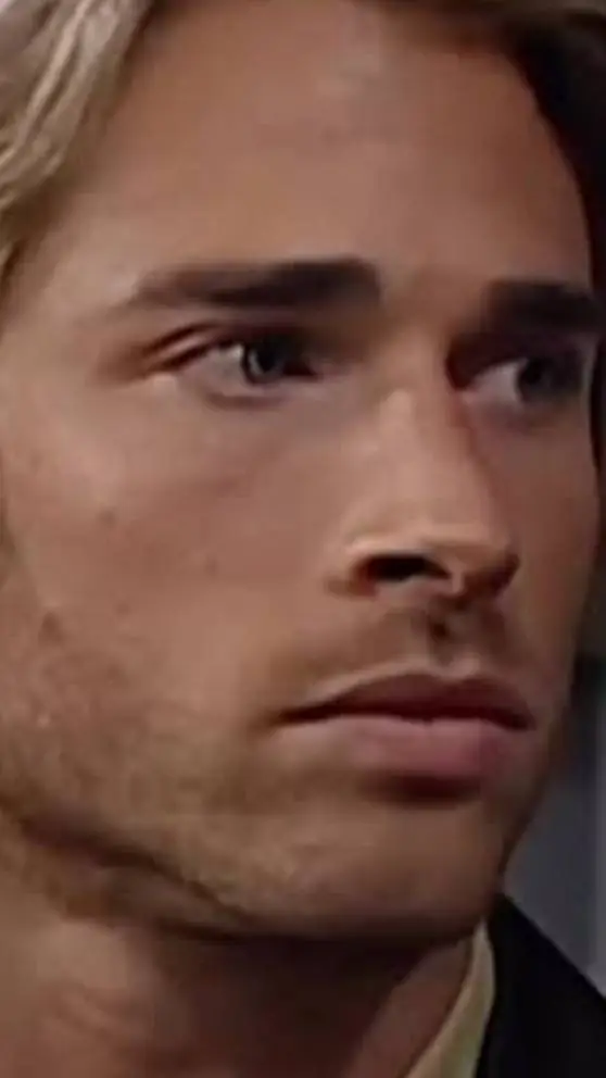 ai character: Héctor background