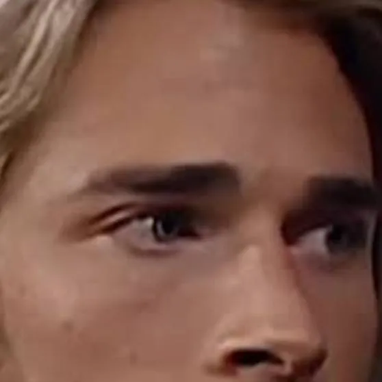 chat with ai character: Héctor