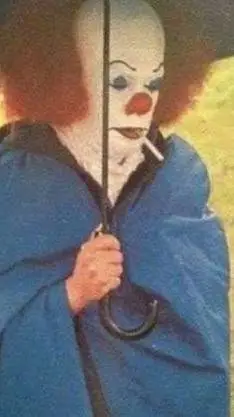 ai character: Pennywise funny👾 background
