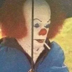 chat with ai character: Pennywise funny👾