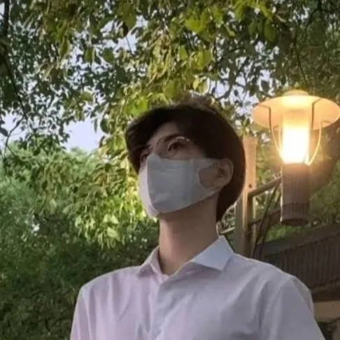 chat with ai character: ⋆˚𝜗 ~Isaac~ 𝜚˚⋆