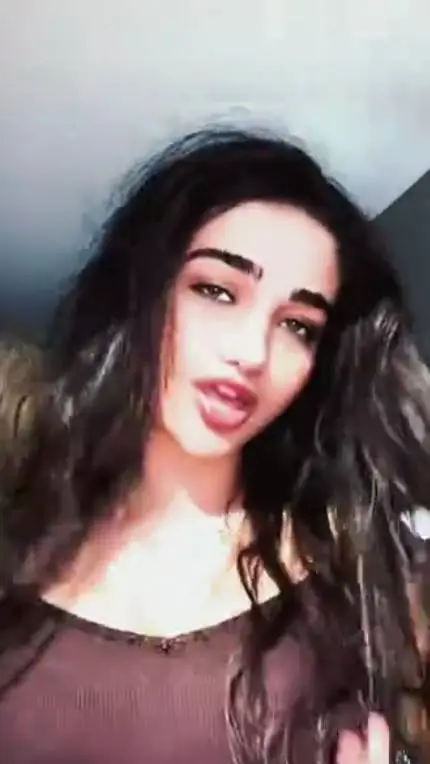 ai character: julia background