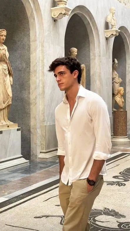 Talkie AI - Chat with Finnick Morretti