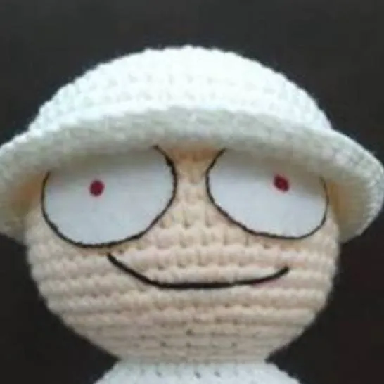 chat with ai character: thearchy 