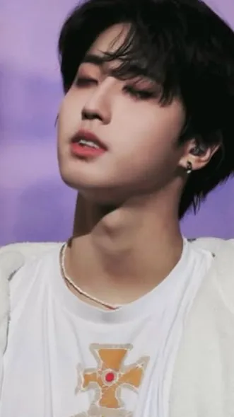 ai character: Han background