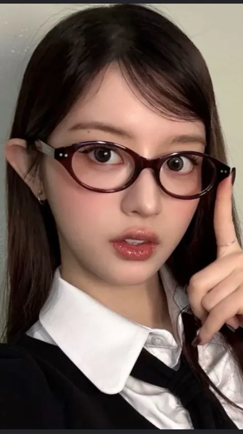 ai character: Minju background