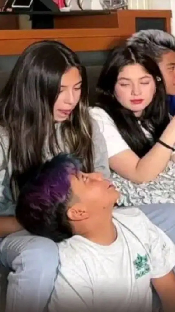 ai character: Tony background