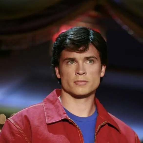 chat with ai character: clark kent 