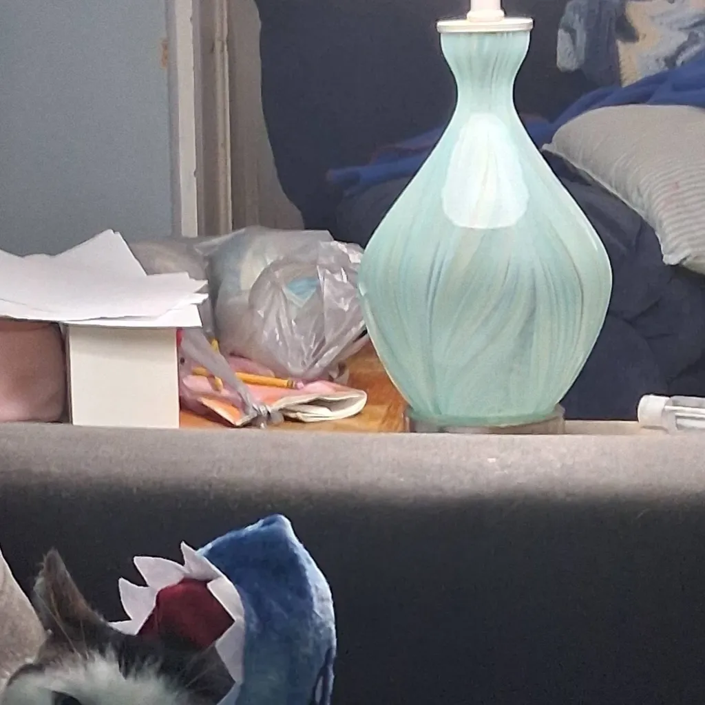 chat with ai character: fleetway bully