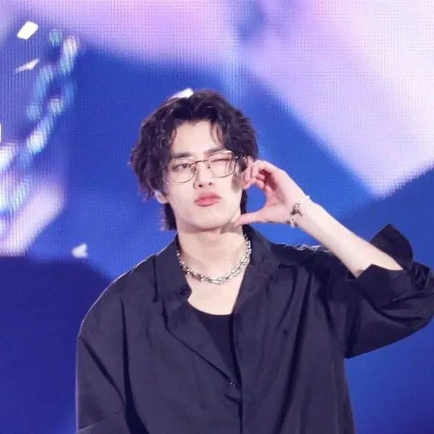 chat with ai character: 𝕁𝕒𝕜𝕖𝕪 💋✨