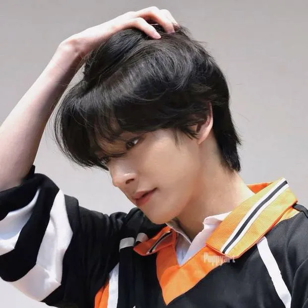 chat with ai character: 🅙🅐🅚🅔