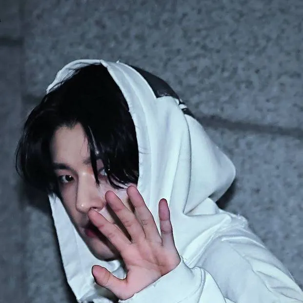 chat with ai character: Jake Sim 💔🥀