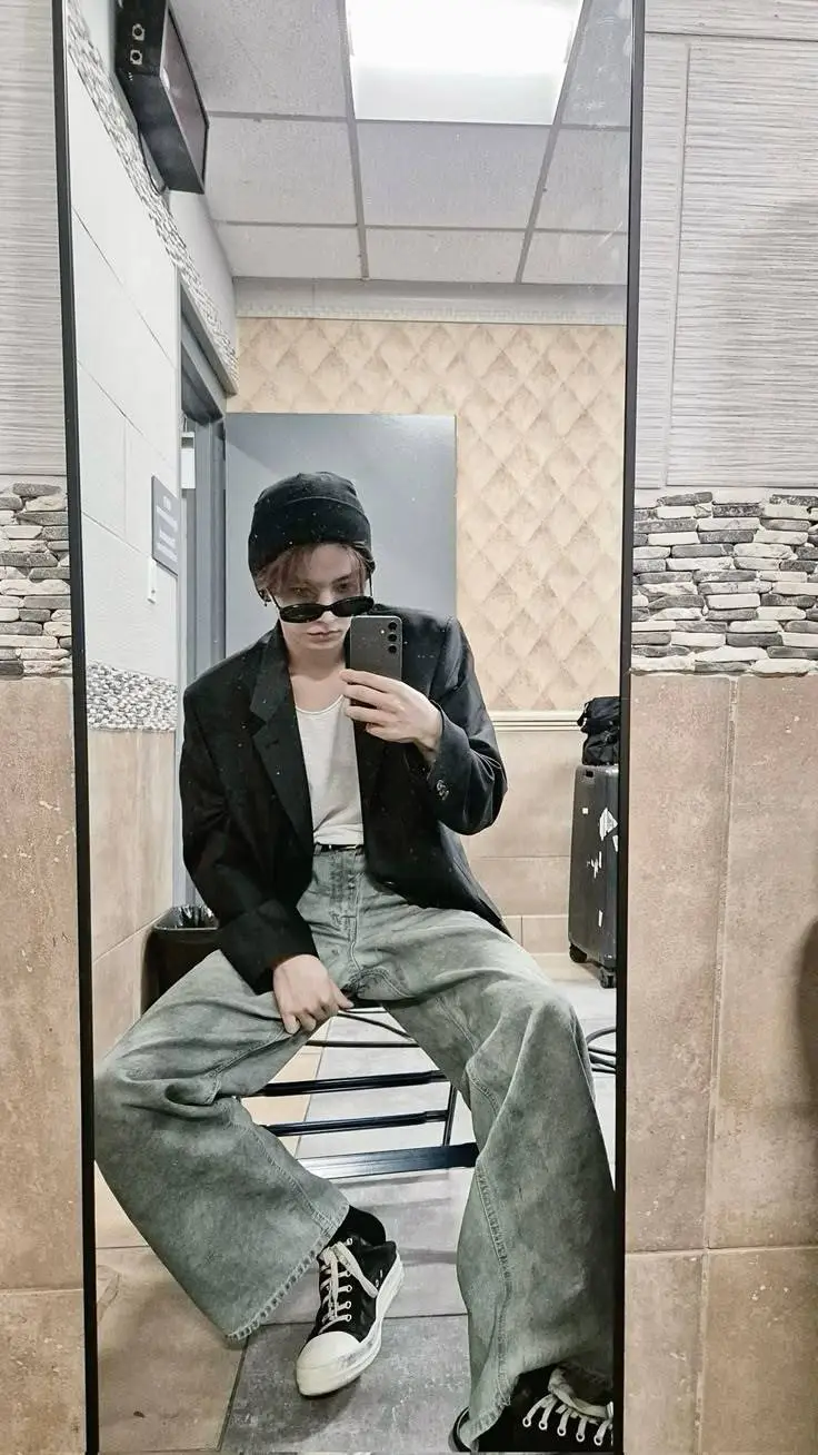 ai character: 𝙷𝚎𝚎𝚜𝚎𝚞𝚗𝚐 ッ♡ background