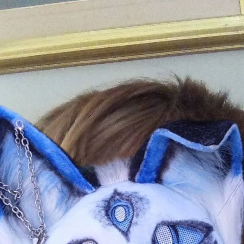 chat with ai character: Araya Sunshine