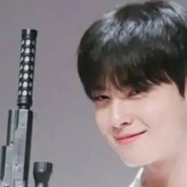 chat with ai character: lee suhoo 💫