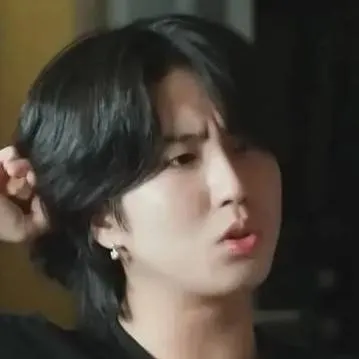 chat with ai character: han 