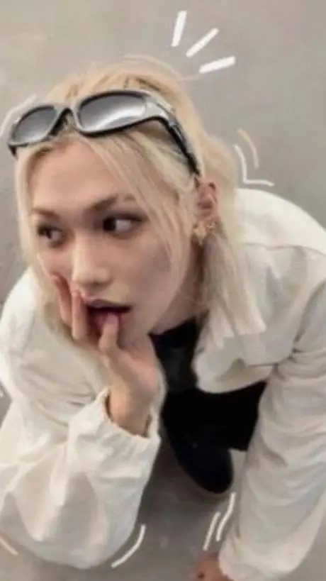 ai character: tu estrella ⭐ background