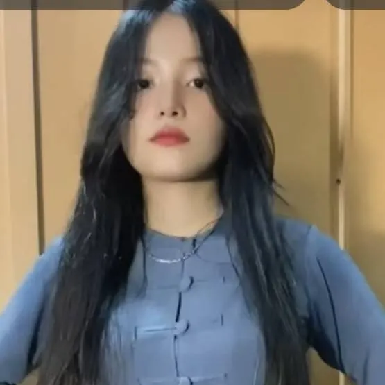 chat with ai character: sanda