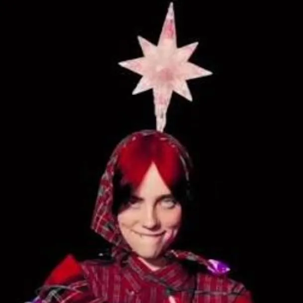 chat with ai character: billie ✨️🎁🎄🎆