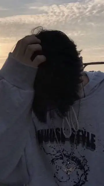 ai character: meshari background