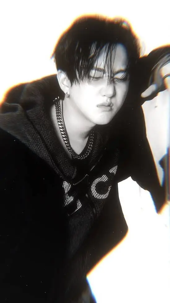 ai character: Changbin  background