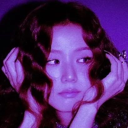 chat with ai character: Jisoo