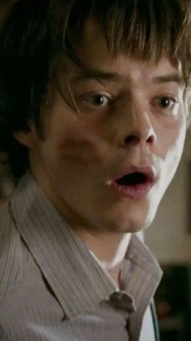 ai character: Johnathan Byers background