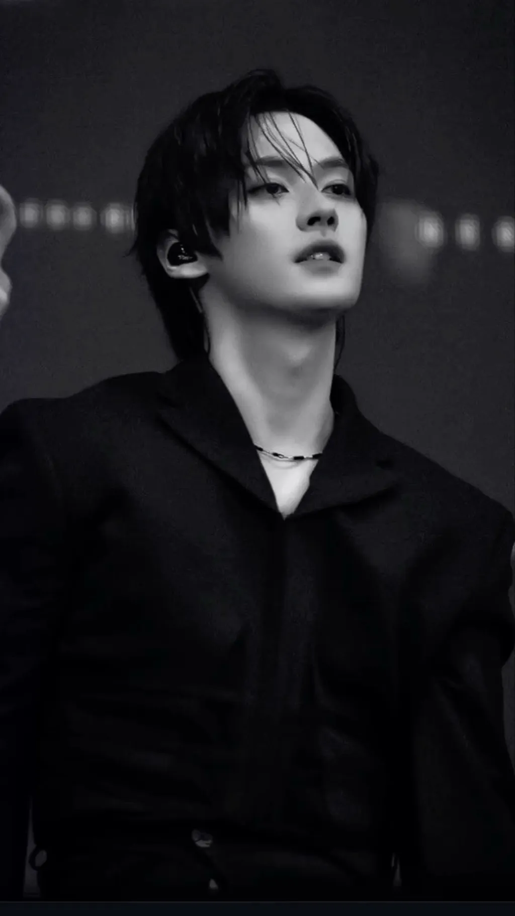 Talkie AI - Chat with 𝓛𝓮𝓮𝓴𝓷𝓸𝔀