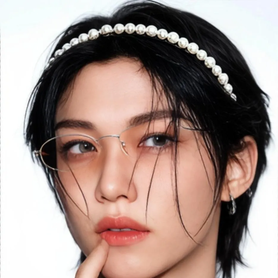 chat with ai character: •Felix&Hyunjin•