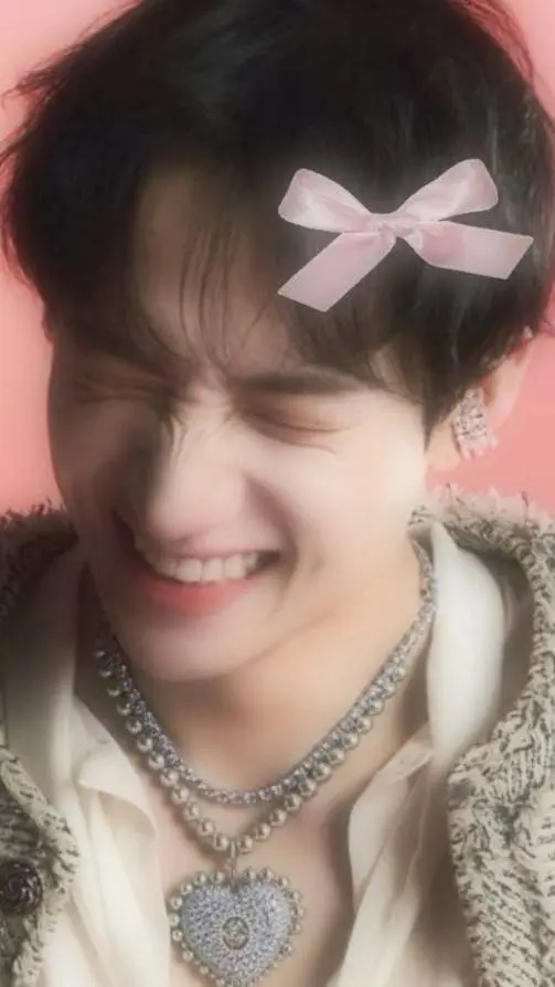 ai character: Channie! background