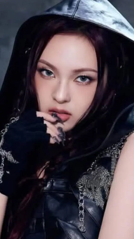 ai character: Chiquita  background