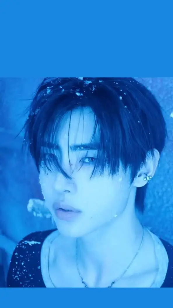 ai character: sunghoon  background